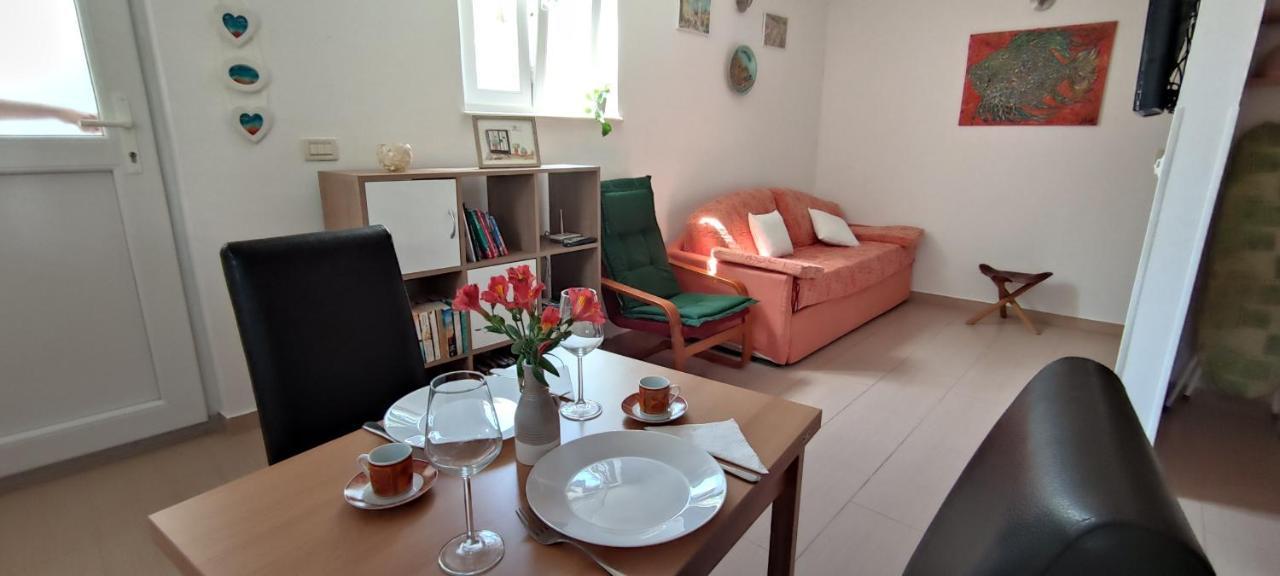 Apartment "Orangina" Sea - Nature - Relax - Ideal For Couples Ragusa Esterno foto